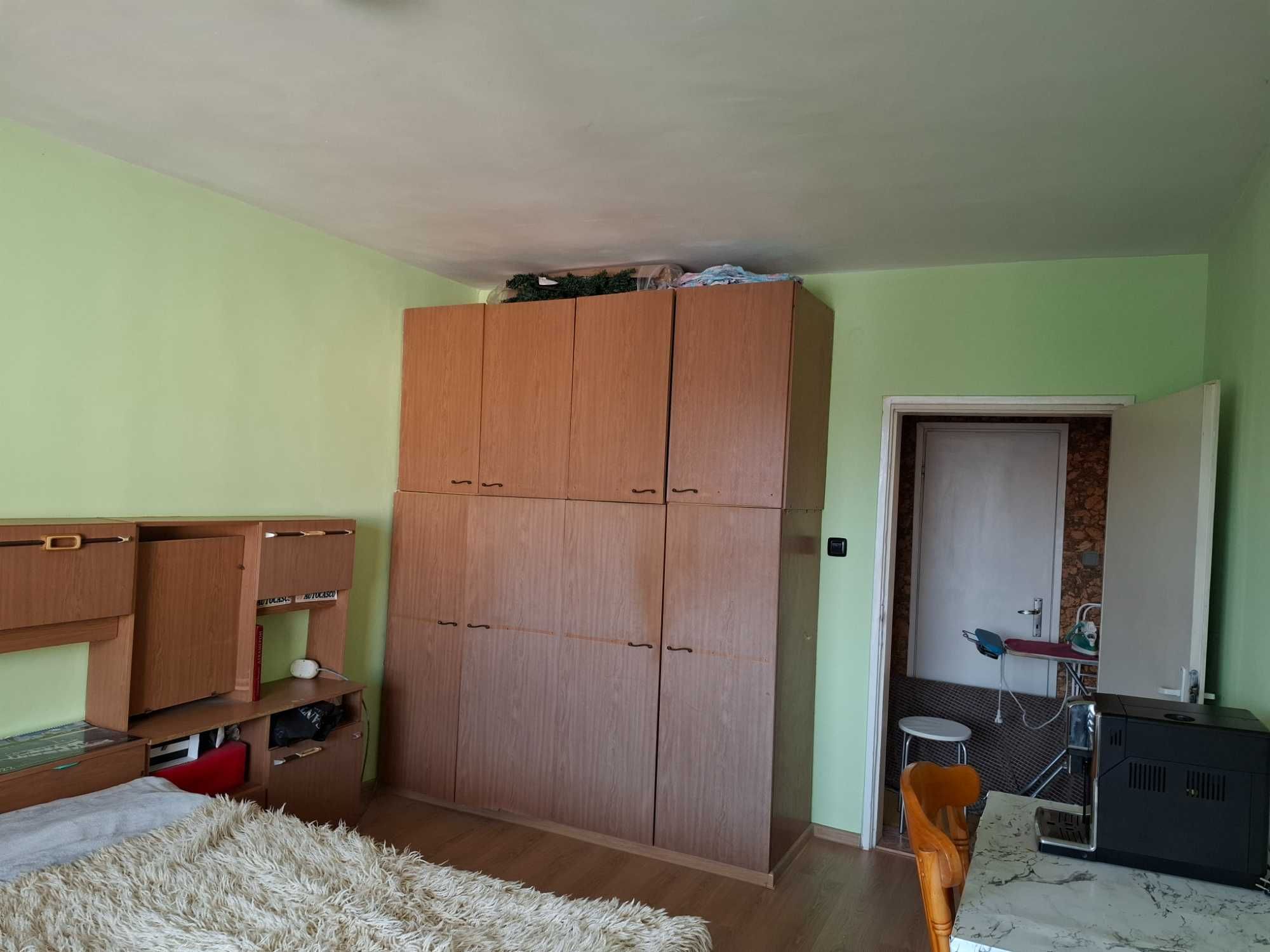 4-стаен апартамент София Дружба 2/ 4-room apartment  Sofia Bulgaria