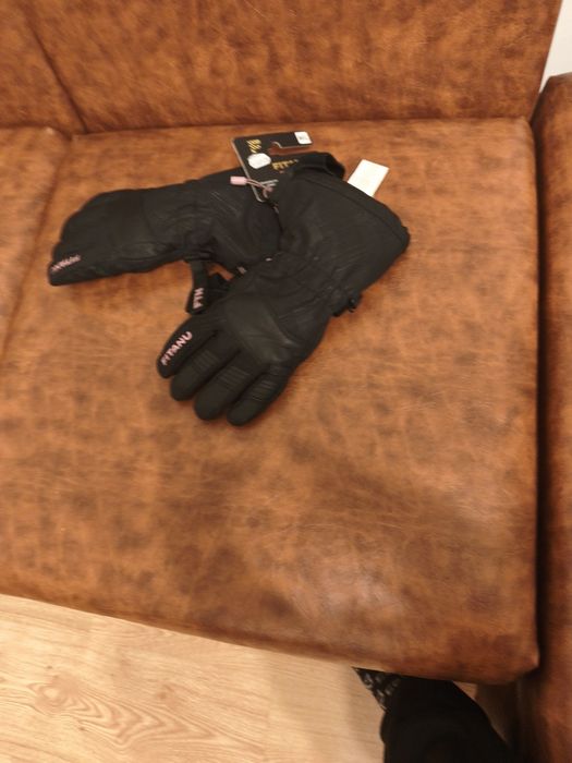 Mănuși noi fitanu de ski