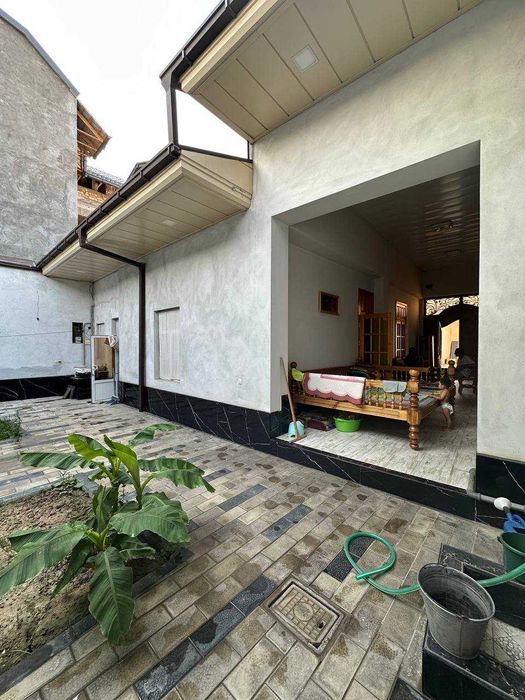 Дом с магазином 4,8 соток, 5 комнат, Узбекистанская