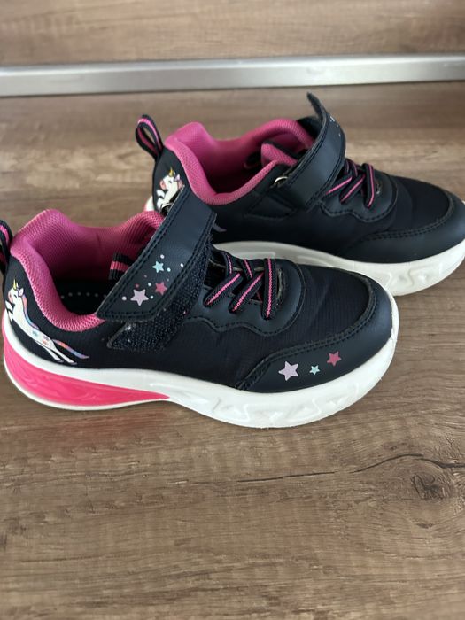 Детски комплект обувки