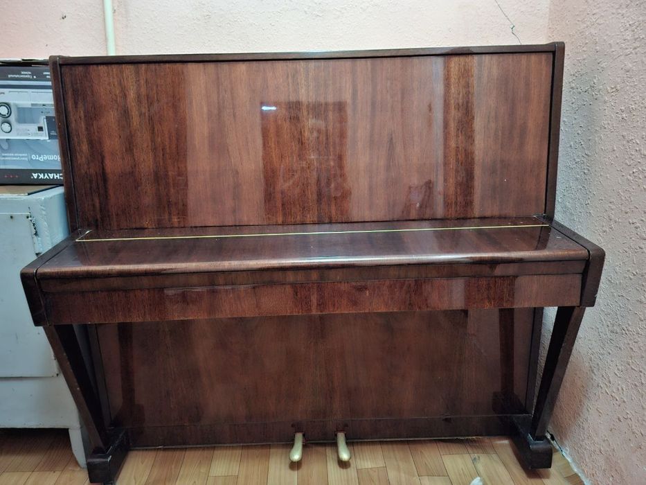 Belarus nomli fortepiano