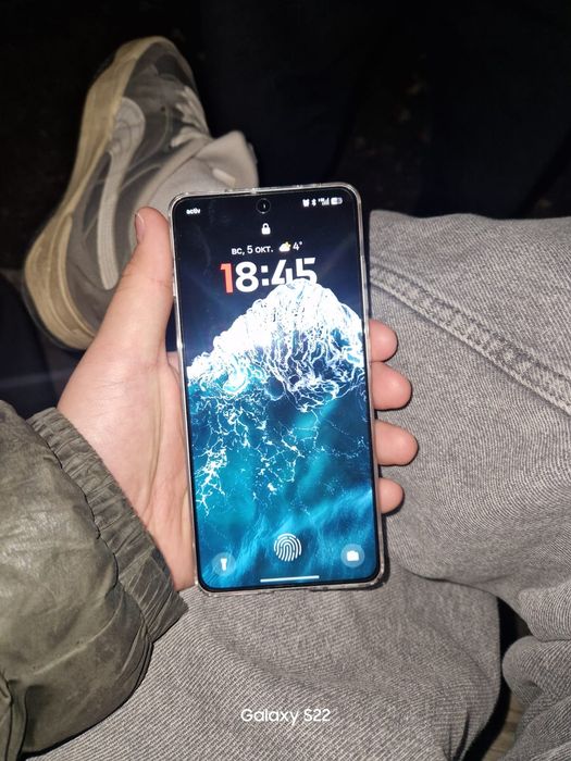 Oneplus 13r(в идеале)