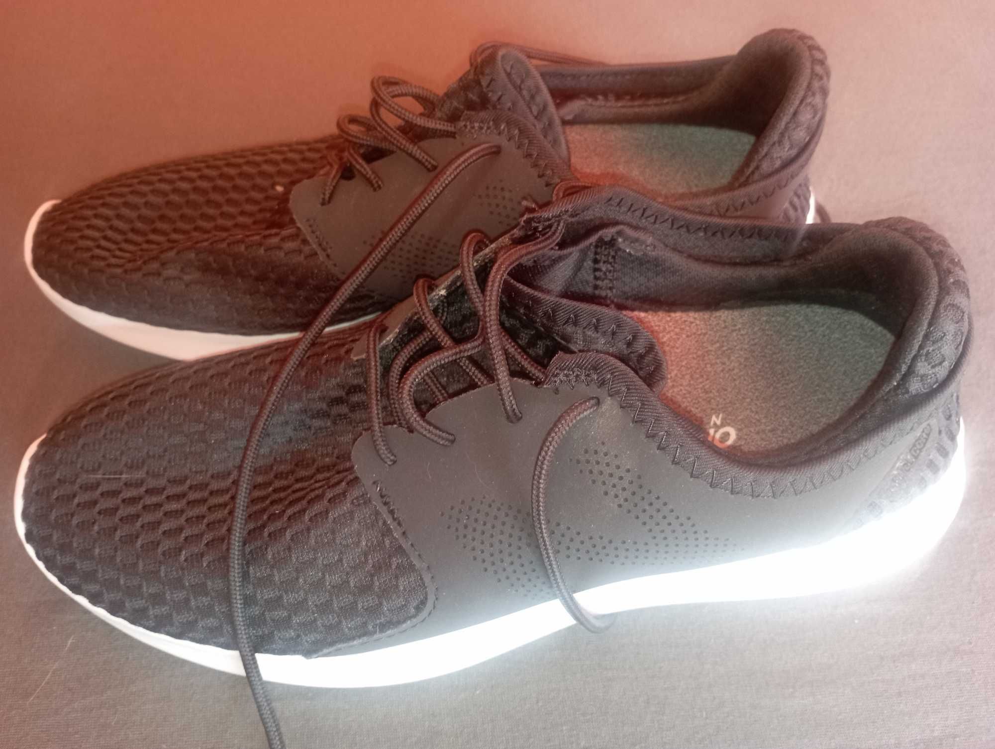 Дамски маратонки nike new balance,bench