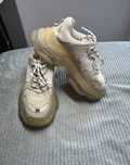 Vand Balenciaga