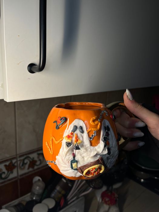 Cana potrivita pentru halloween