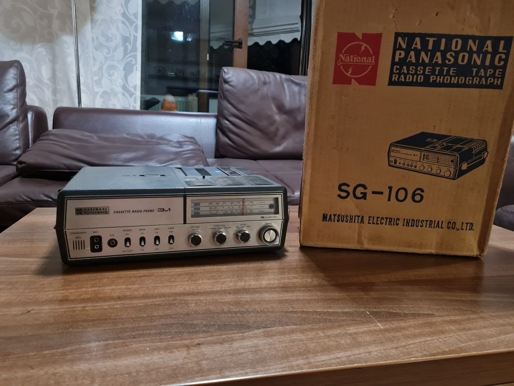 3 în 1 Național Panasonic Casette TAPE RADIO Phonograph  1975