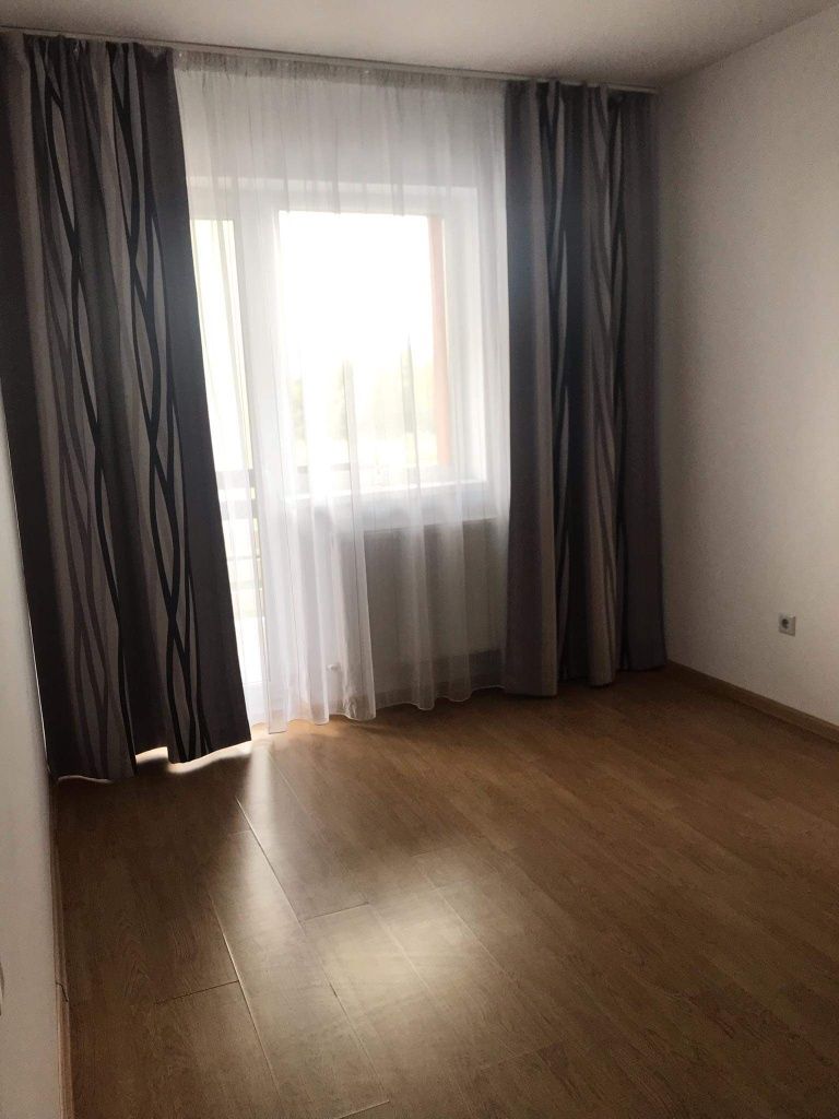 Închiriez apartament 2 camere