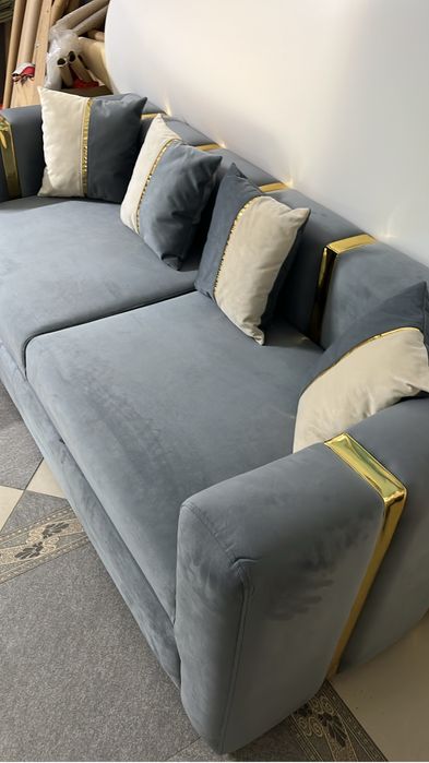 Продаётся новый диван срочно!