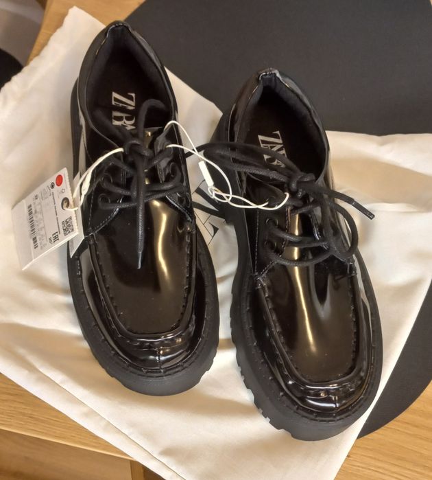 Pantofi Zara nr.32