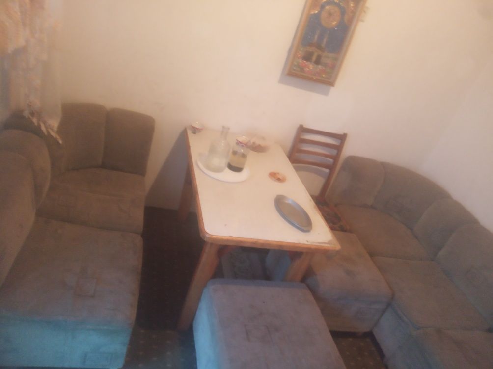 Oshhona mebili by