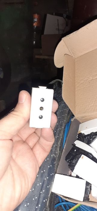 Vind cablu lițat de cupru pt prize si intrerupatoare