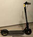 Trotinetă electrică XIAOMI Scooter 4, 10 inch, pliabilă, negru