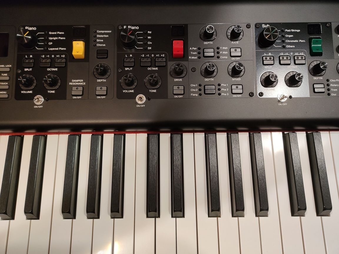 Vând Yamaha Cp88