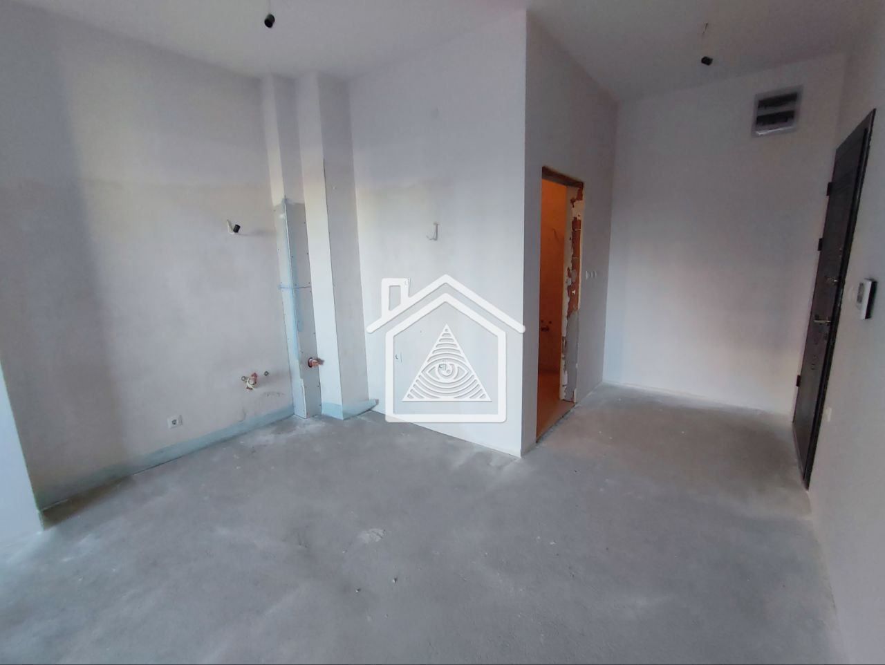 Продава се Едностаен апартамент в Пловдив, Тракия - 50 кв.м за 1500 €/кв.м - Снимка #6