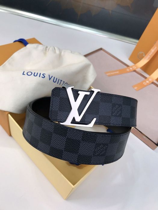 Louis Vuitton колан