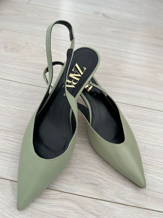 Pantofi Zara, noi, din piele, marimea 37, transport gratuit