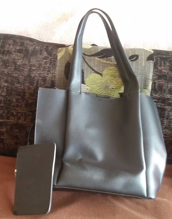 Продавам изгодно дамска чанта