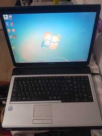 Laptop 17" Toshiba L500 Dual Core / 2 GB RAM / HDD 250 GB