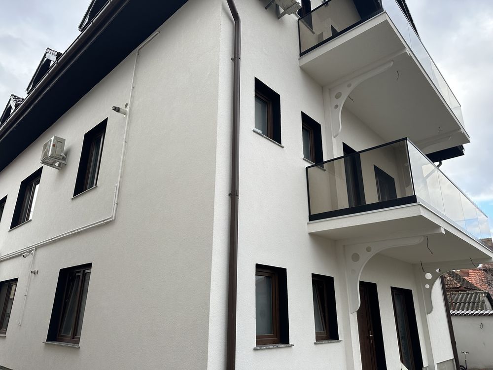 Inchiriez spatiu comercial birouri etc 168 mp -1200 e