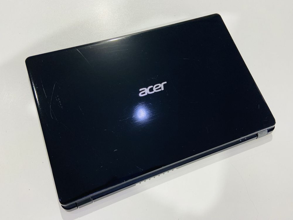 Рассрочка! Acer Aspire 3 - Core i3-8140U/8Gb/SSD 256Gb/UHD Graphics
