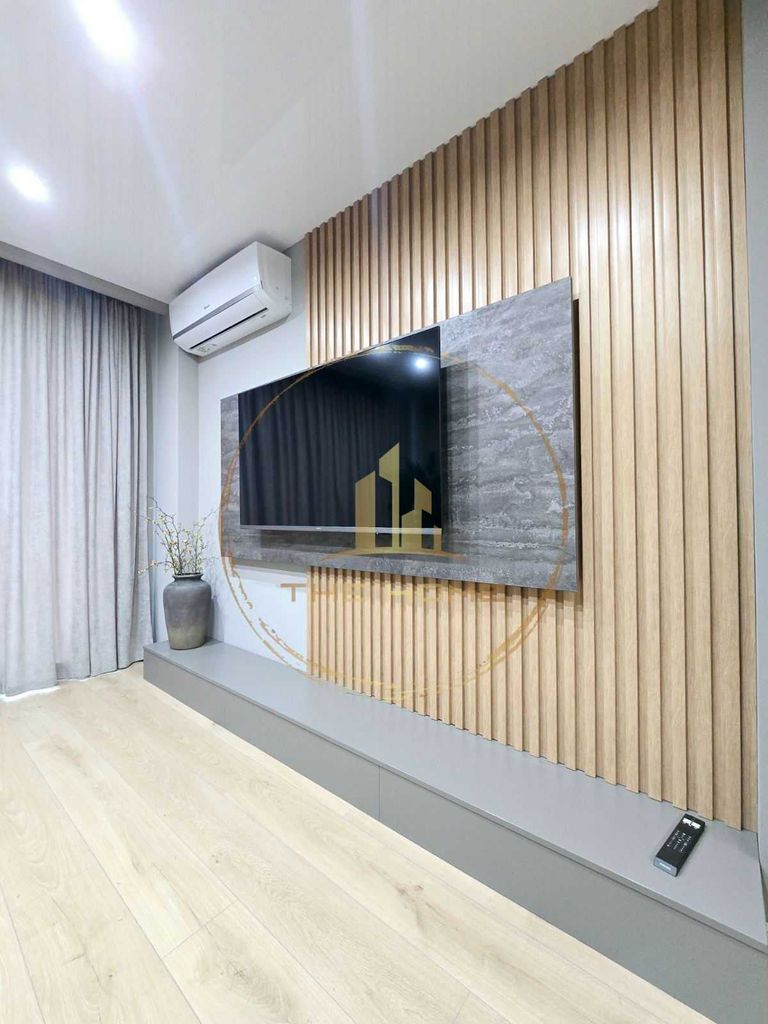 Дава се под наем Тристаен апартамент в Варна, Бриз - 80 кв.м за 1200 € - Снимка #6