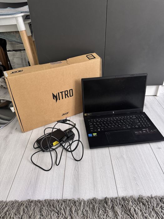 ноутбук в афигенном состояни