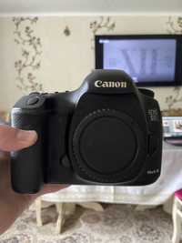 Продам фотоаппарат canon 5D mark 3