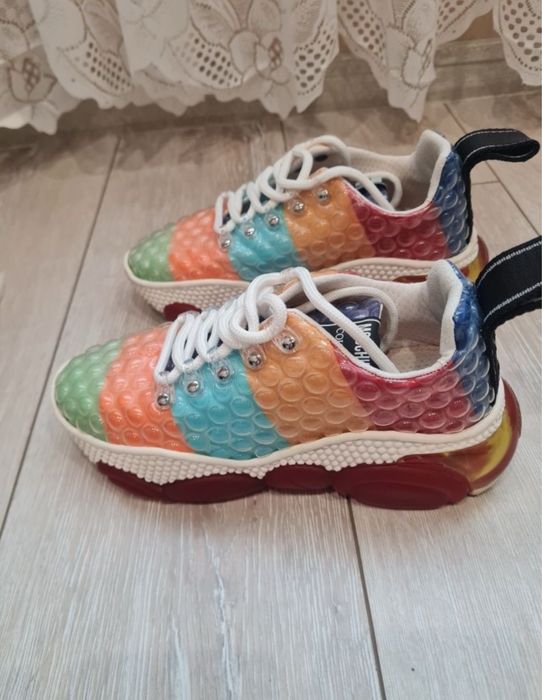 Маратонки/сникърси Moschino номер 36