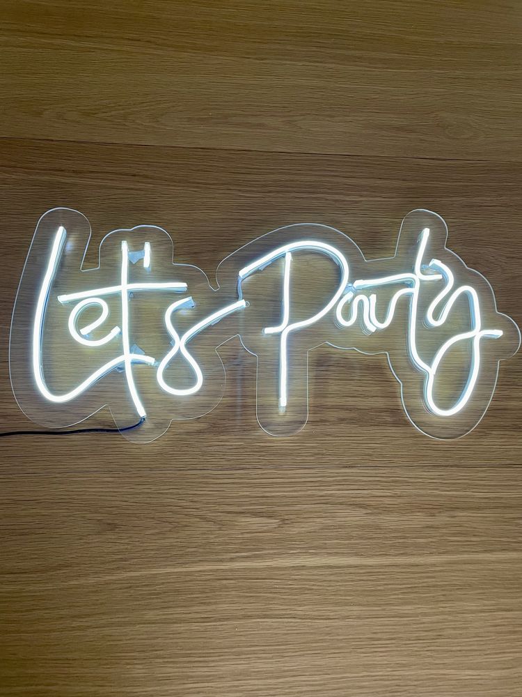 Semn luminos LED Let’s Party
