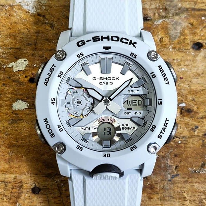 Casio G-Shock Split GA-2000S-7A

Часы в отличном состоянии. Оригинал.