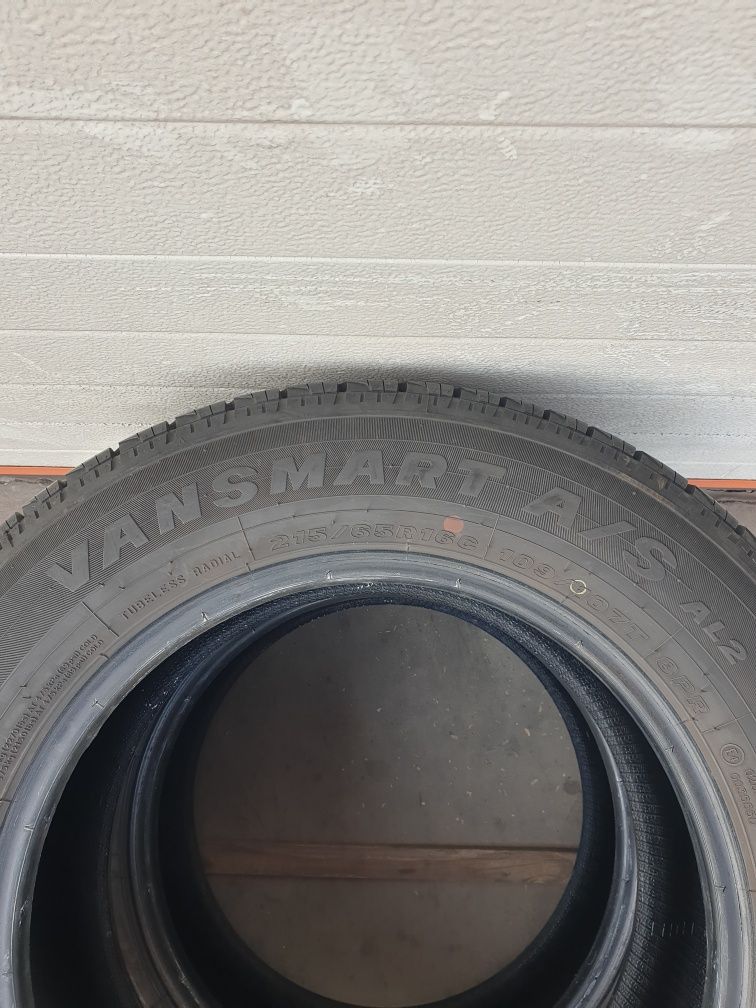 Всесезони гуми за Бус 2 броя MAXXIS VanSmart AL2 215 65 R16 C дот 1522
