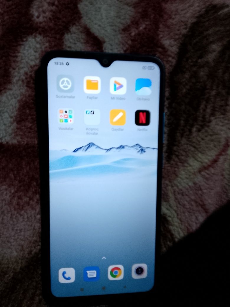 Redmi 9 xotirasi 32  kamera 13 mp  rangi koʻk  ime qilingan