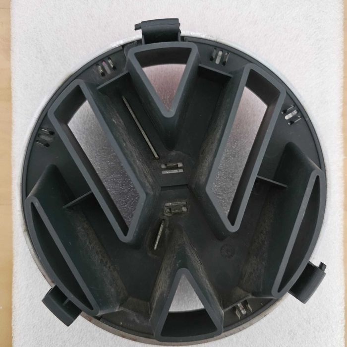 sigla, emblema grila Volkswagen 13 cm  VW GOLF PLUS (MK5) & PASSAT B6