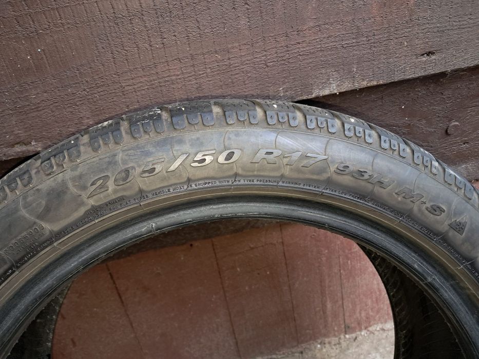 Cauciucuri iarna 205 x 55 R17