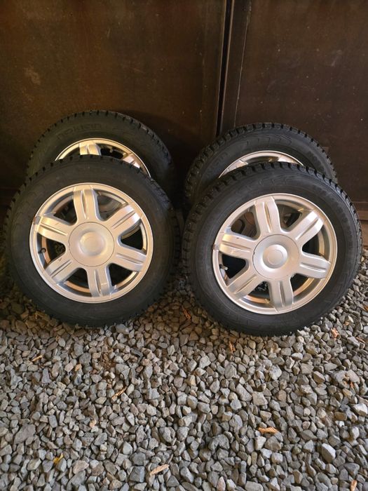Продам,  диски с резиной Нокиа нордман, 185/65 r15