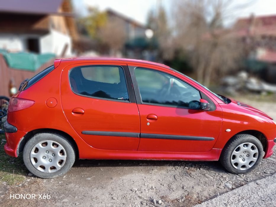 Se vinde Peugeot 206 1.4 HDI