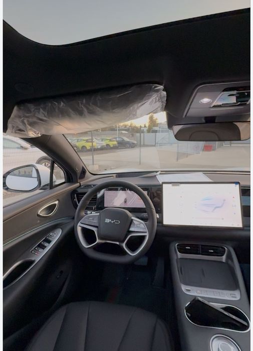 **Byd sealion 06 model