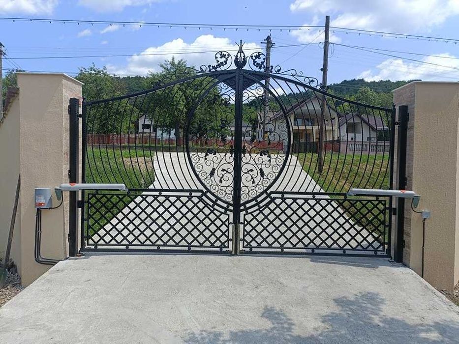 Producator usi garaj,Automatizari porti batante,culisante