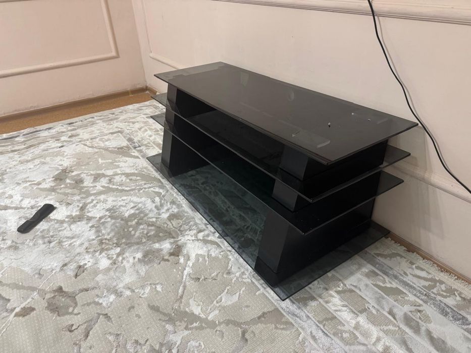 Тумба под телевизор