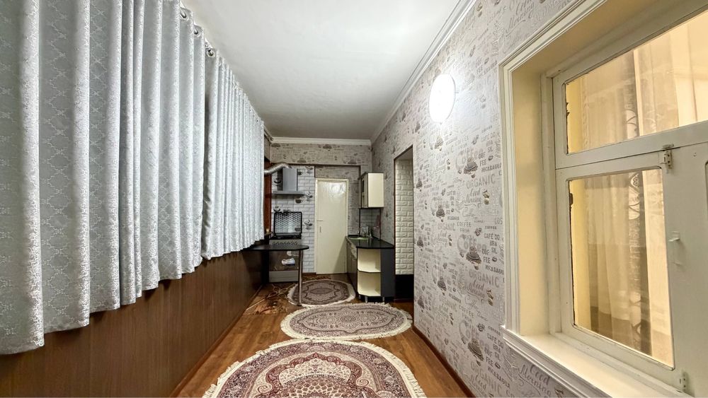 Фаргона шахар Бурч аптекаси олдида 4 хонали уй сотилади !