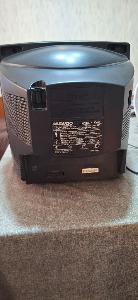 Телевизор Daewoo 14  инча
