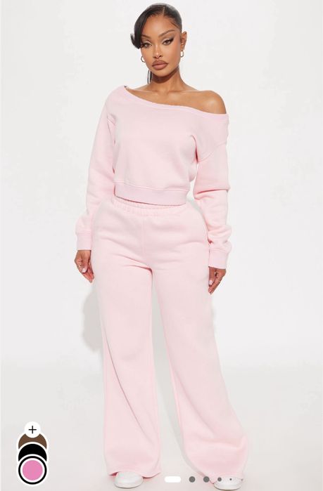 Комплект розов анцунг и суичър