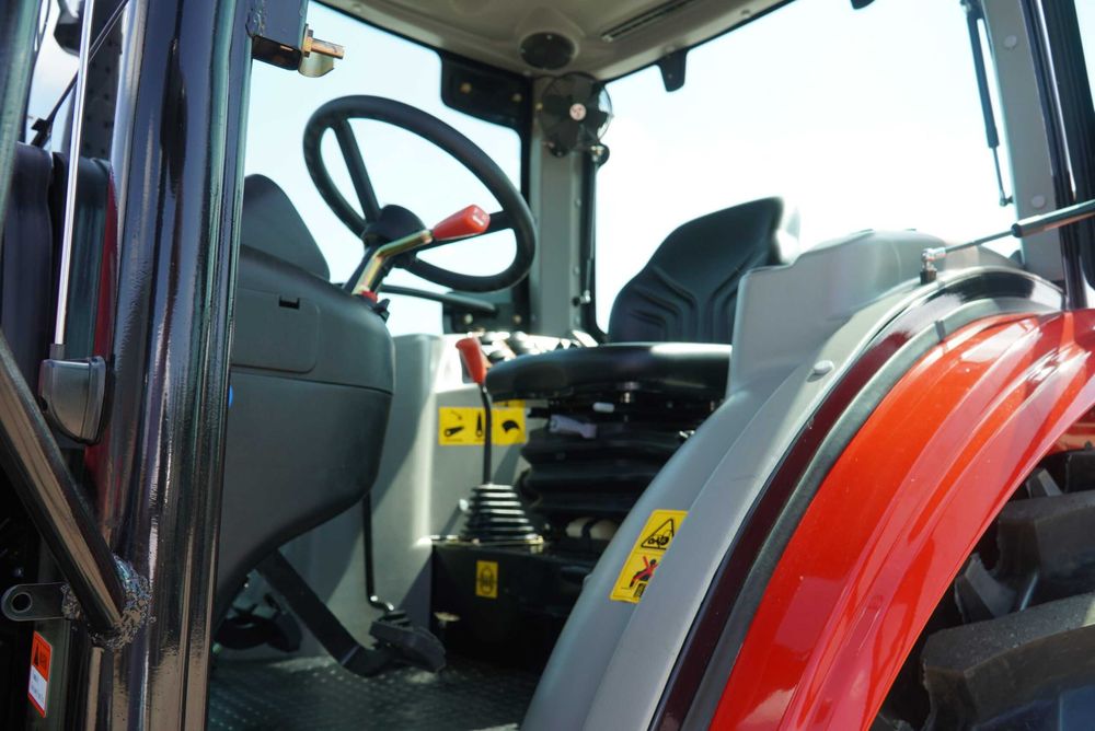 Tractor YTO NMF704C (70 CP / EURO 5) cu incarcator frontal si cupa