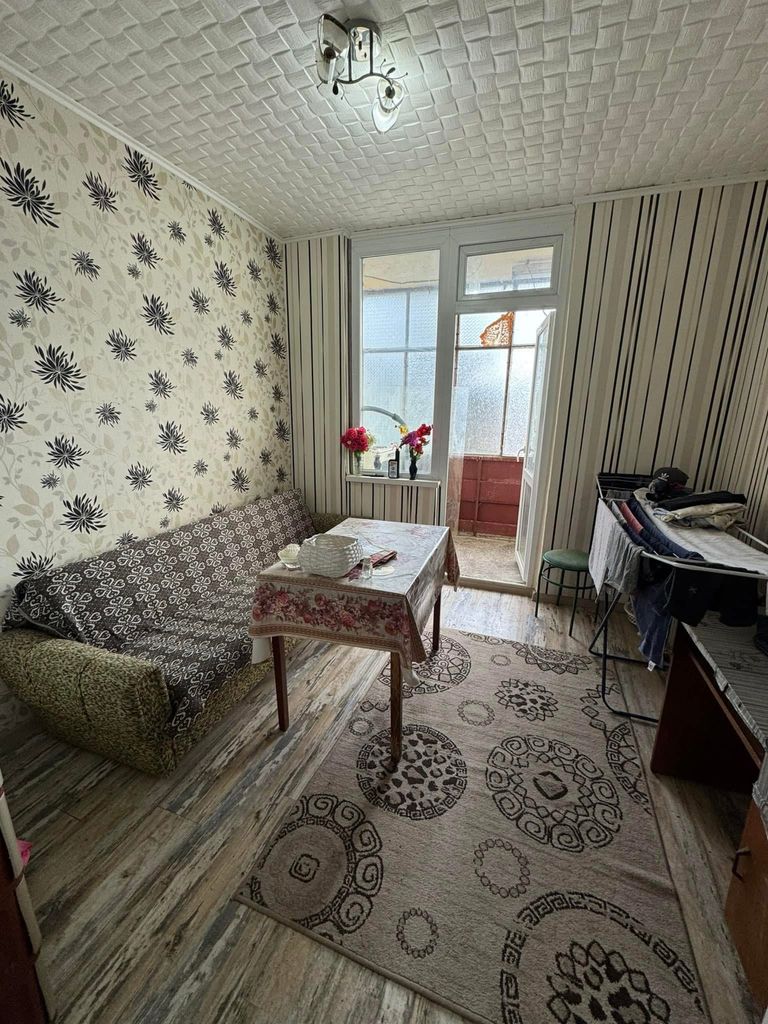 Продава се Двустаен апартамент в Търговище, Вароша - 50 кв.м за 1326 €/кв.м - Снимка #3