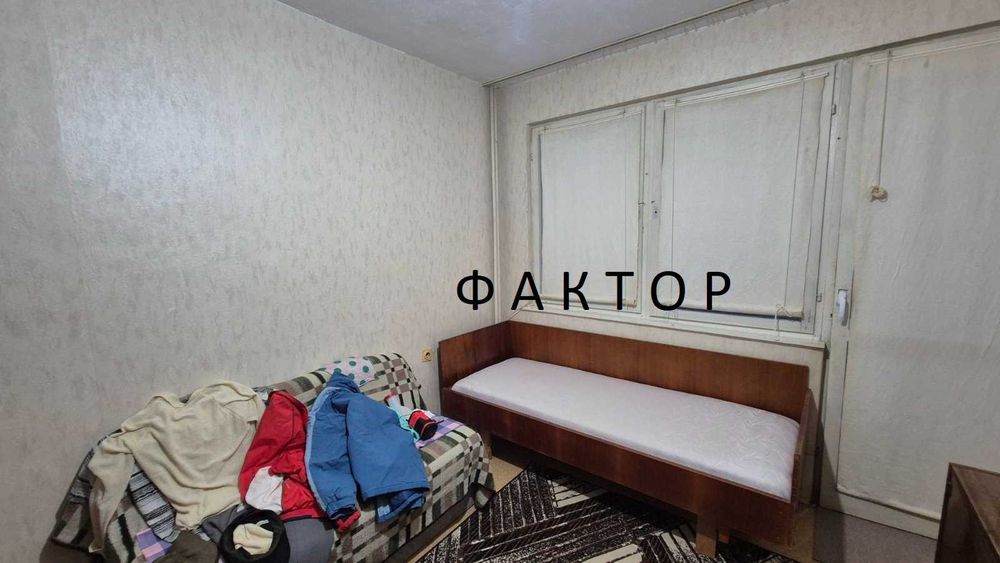 Продава се Двустаен апартамент в Карлово - 60 кв.м за 1050 €/кв.м - Снимка #2