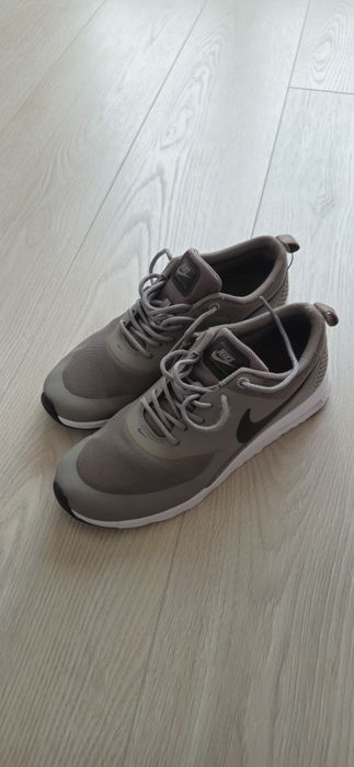 Nike Air Max Thea 39, Ralph Lauren 38