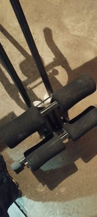 Vând aparat de abdomene