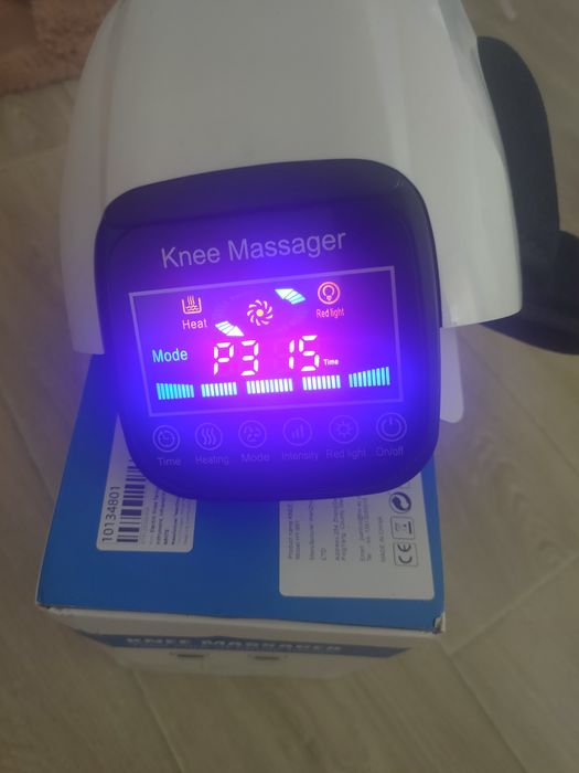 Aparat vibromasaj genunchi