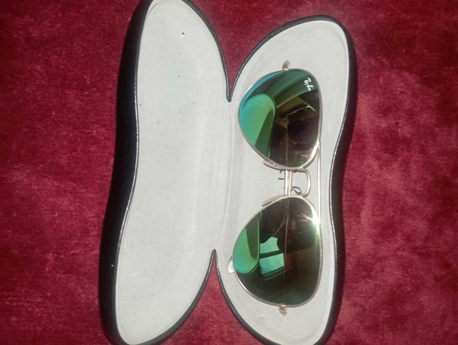RAY BAN aviator оригинал с твърд калъв