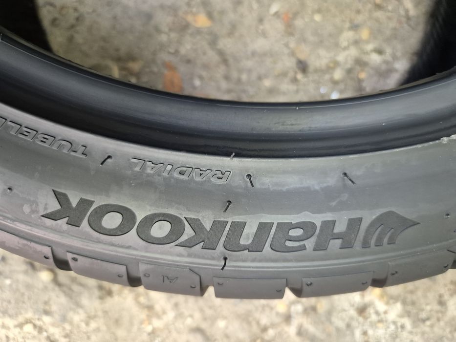 235 40 18 Anvelope de vară Hankook